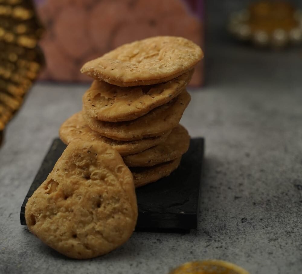 namkeen mathi namkeen mathi